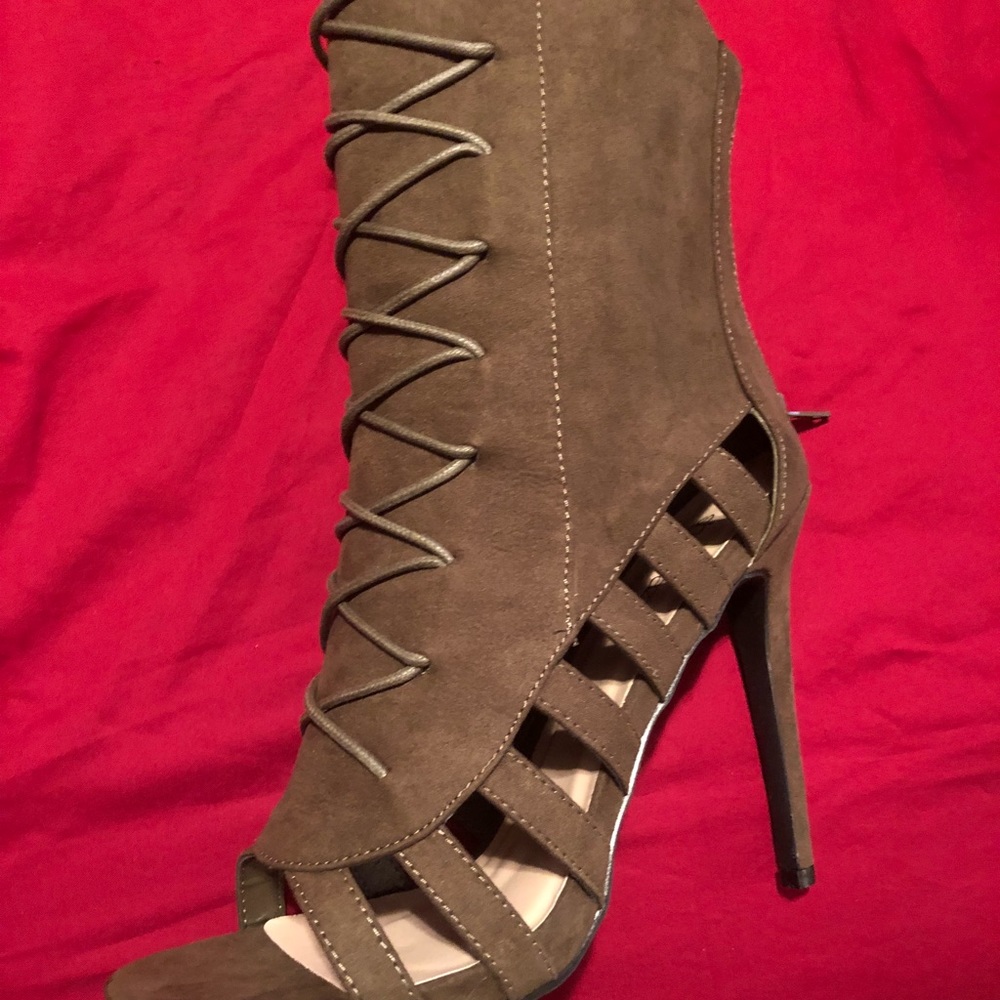 Booties, Mayla, Olive
